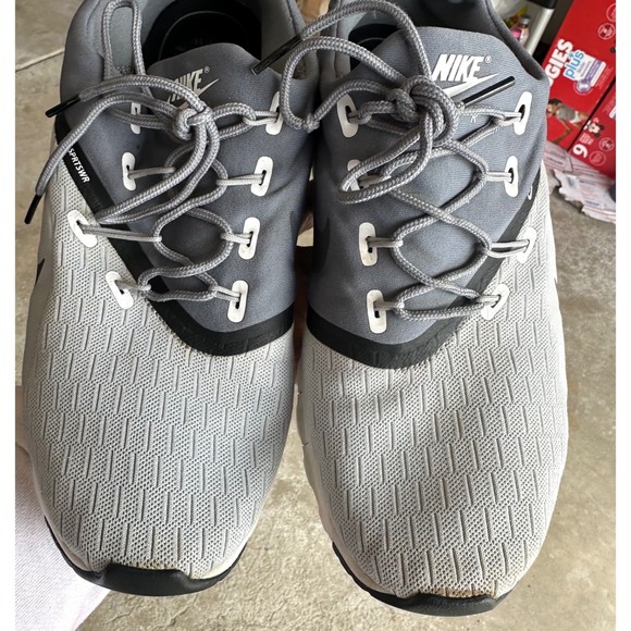 Nike Air Max Motion Racer 2 Men\'s Athletic Shoes Size 9.5 Wolf Grey‎ main image 9